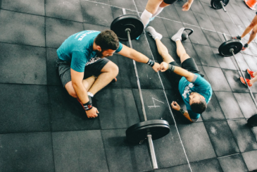 A personal trainer's guide to choosing the right gym